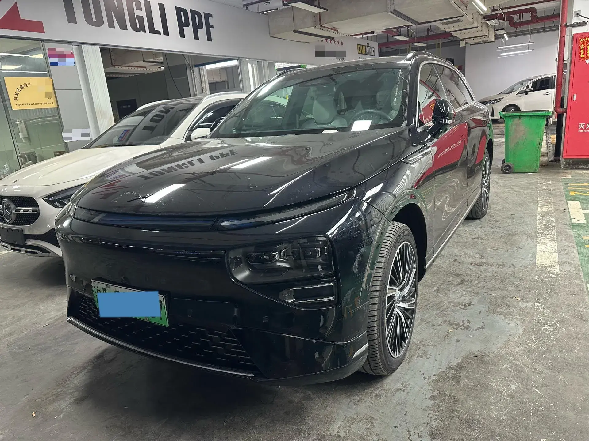 2024 XPENG G9 view 1