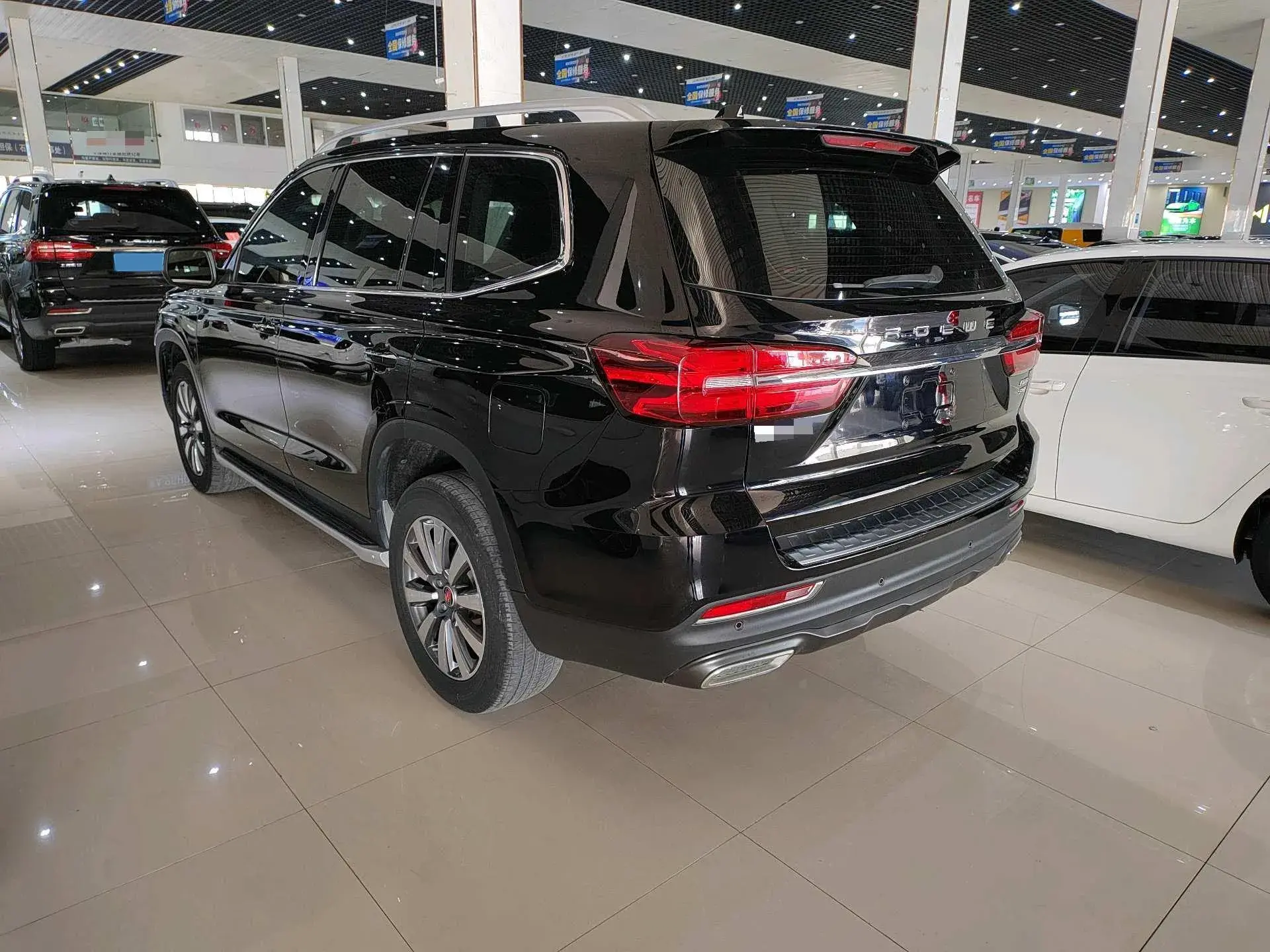 2019 ROEWE RX8 thumbnail 4