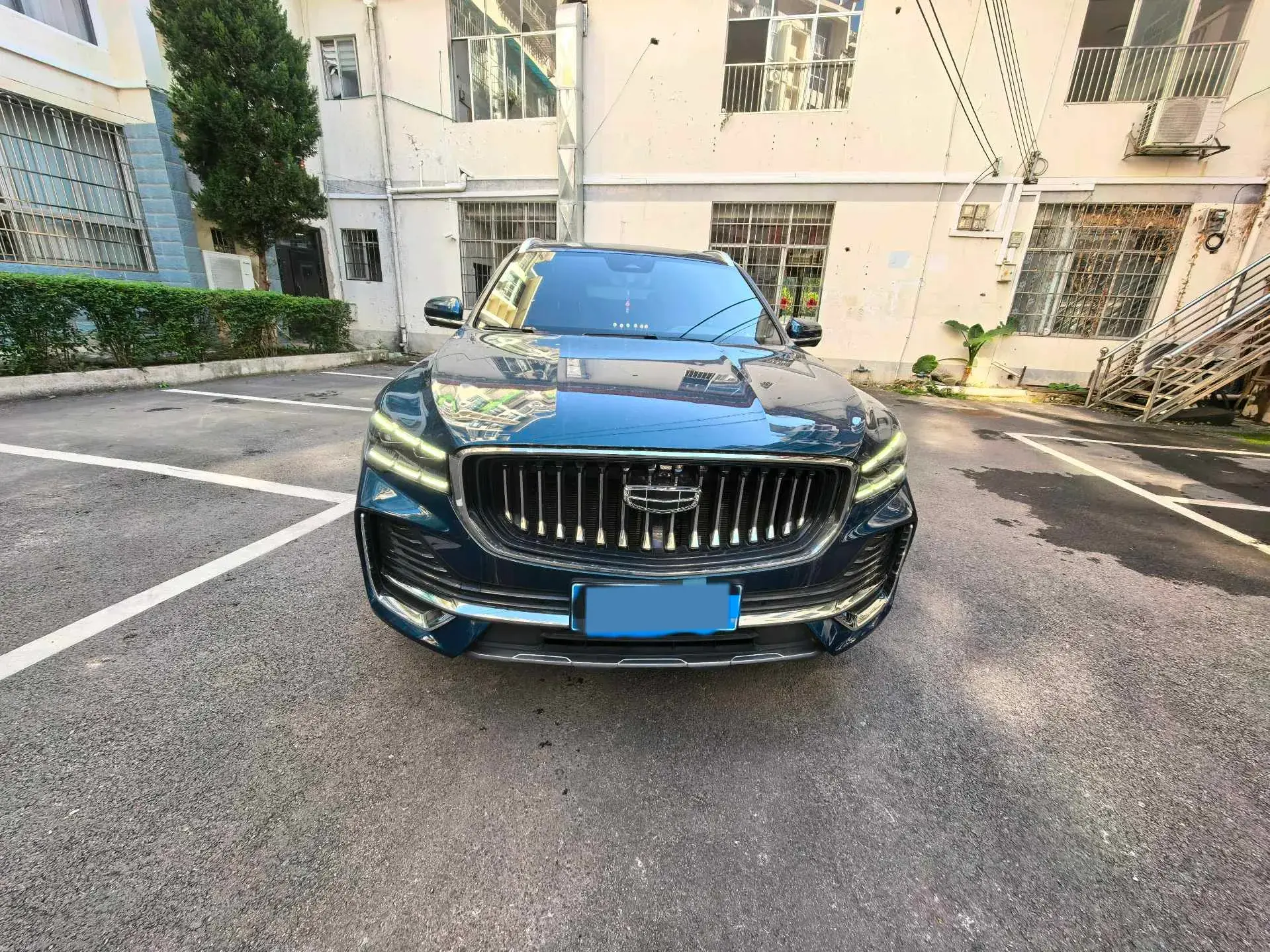 2021 GEELY MONJARO thumbnail 2