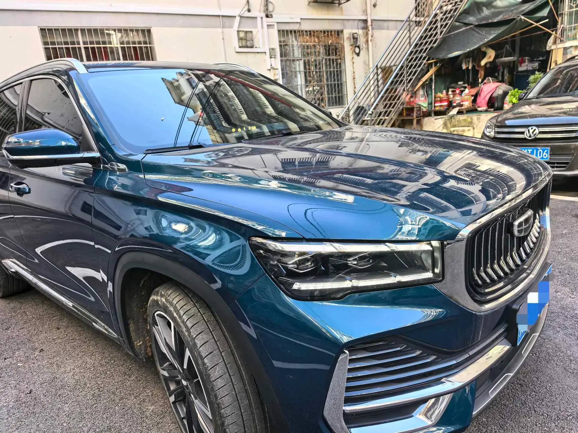 2021 GEELY MONJARO thumbnail 3