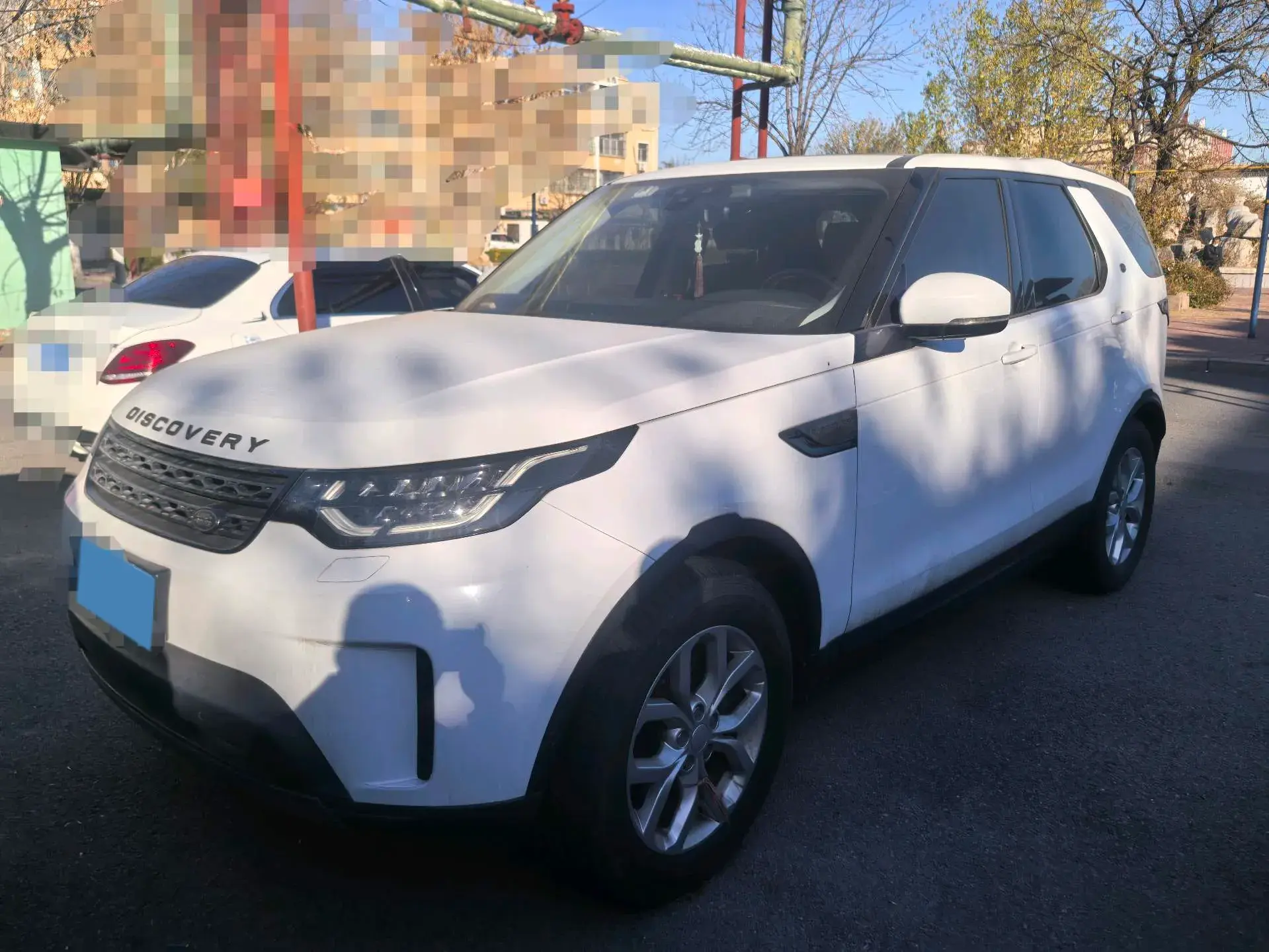 2019 LAND ROVER view 1