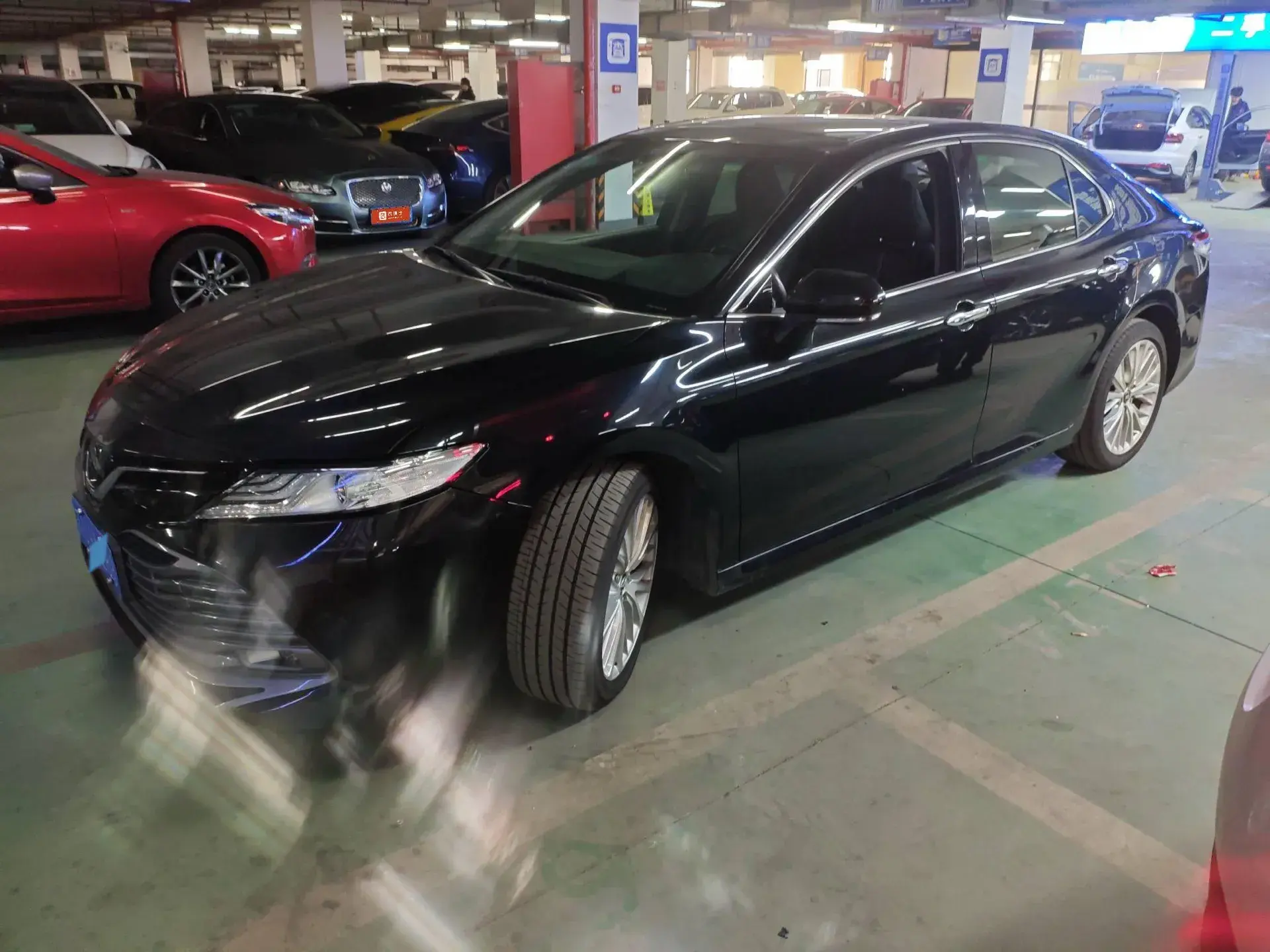 2019 TOYOTA CAMRY view 1