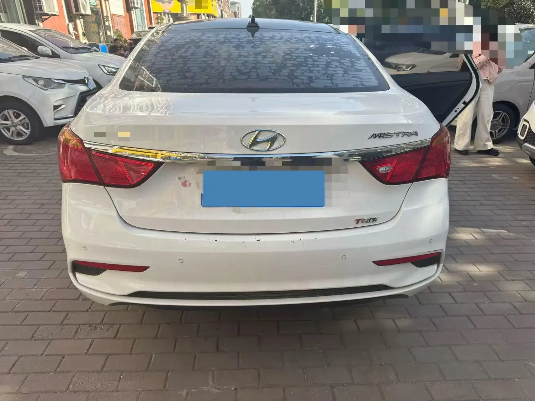 2017 HYUNDAI MISTRA thumbnail 3