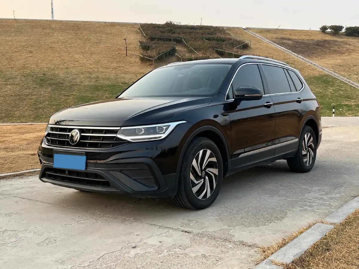 2024 Volkswagen Tiguan L 1.5T 160HP L4 7DCT