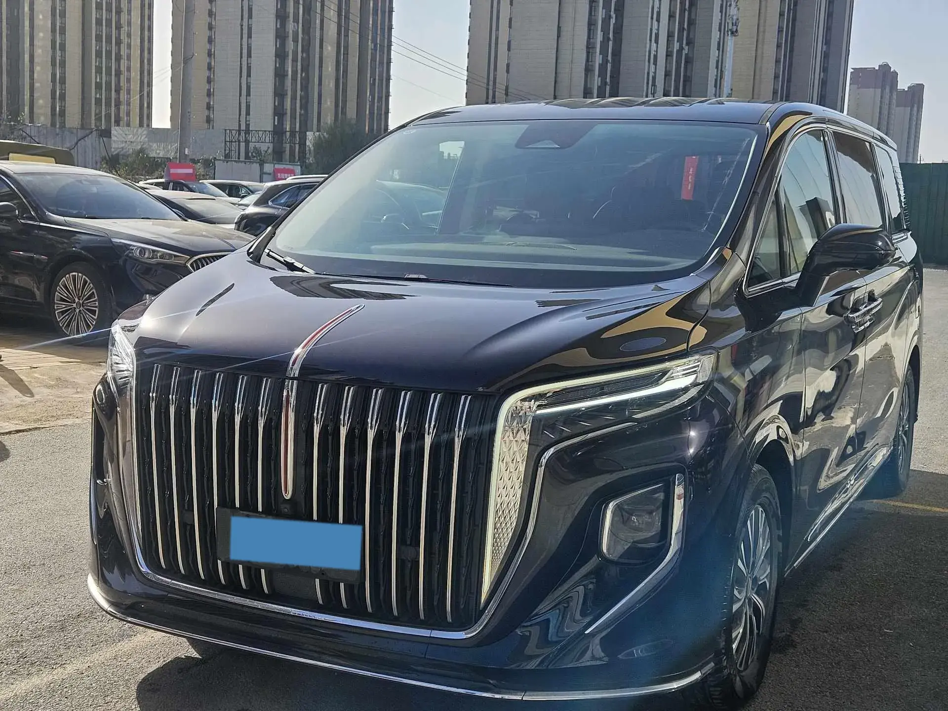 2024 HONGQI HQ9 view 1