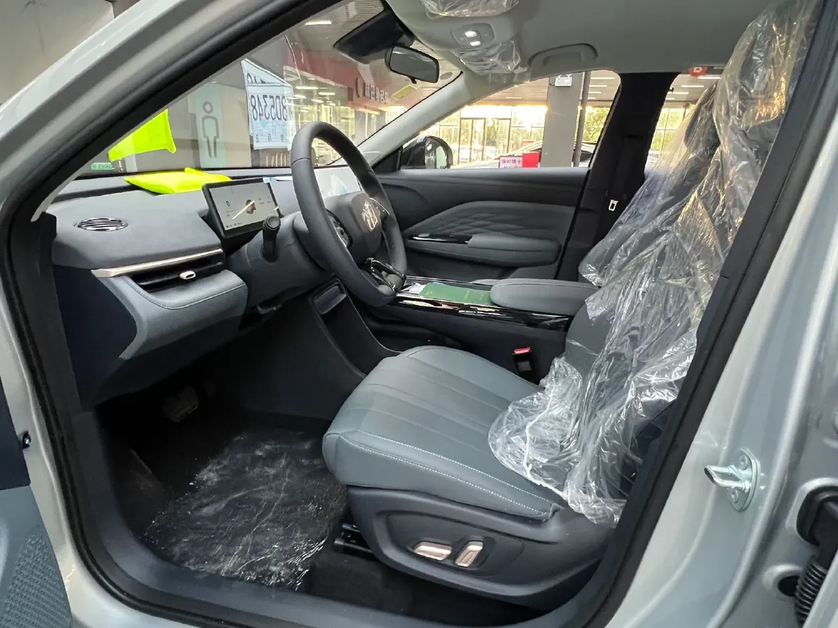 2025 ARCFOX T1 BEV,autocango,china used car exporter,china ev exporter,chinese used car exporter,chinese used ev exporter