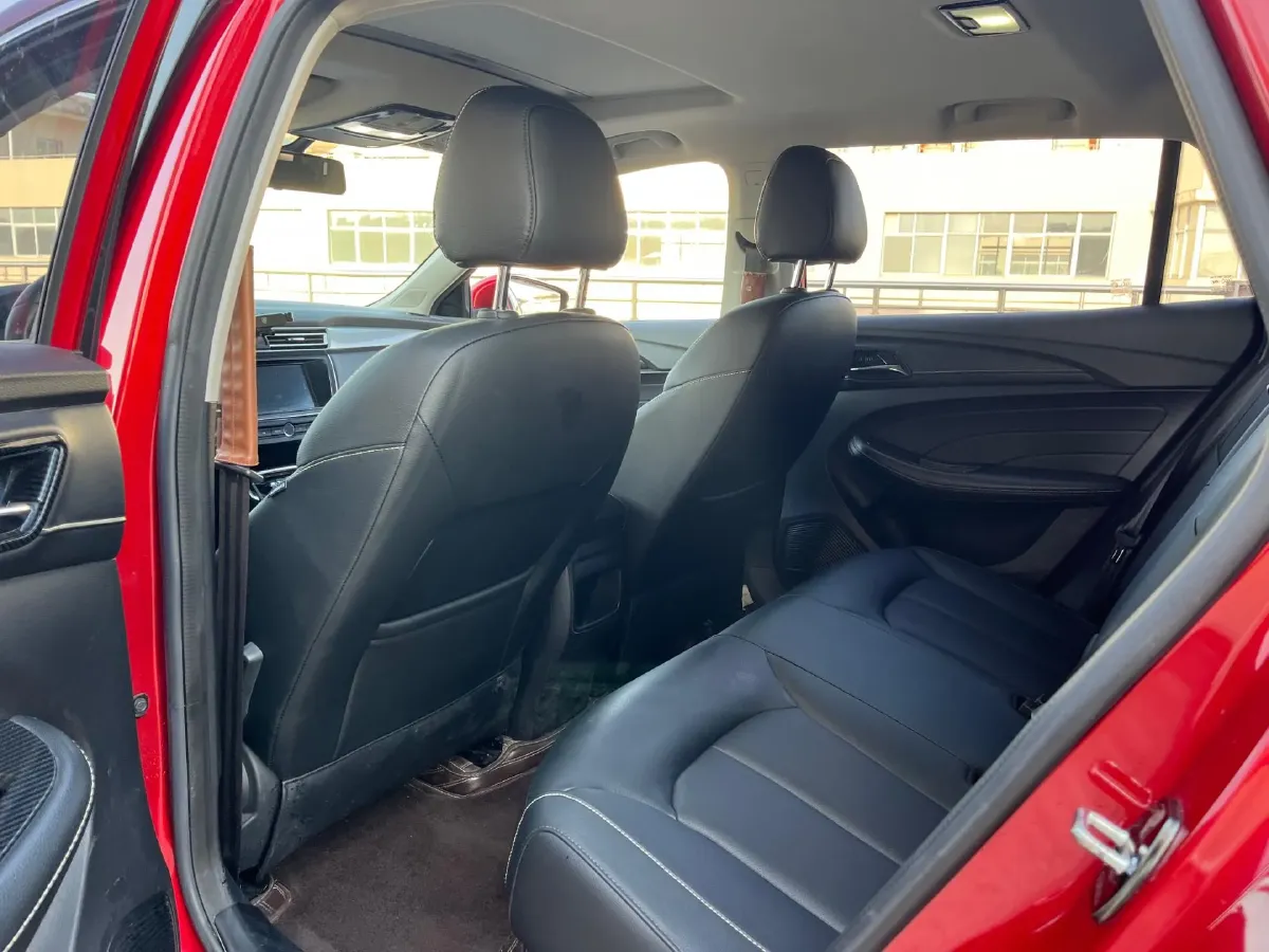 2018 Roewe Ei5 BEV 35KWH,autocango,china used car exporter,china ev exporter,chinese used car exporter,chinese used ev exporter