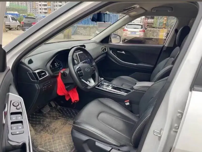 2020 HYUNDAI IX25 thumbnail 4