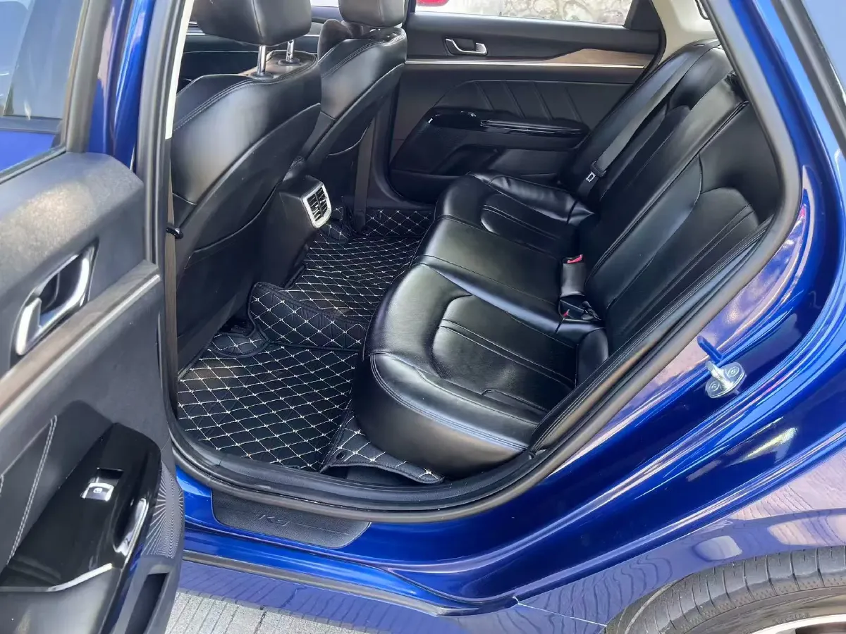 2020 Kia K5 1.5T 170HP L4 7DCT,autocango,china used car exporter,china ev exporter,chinese used car exporter,chinese used ev exporter