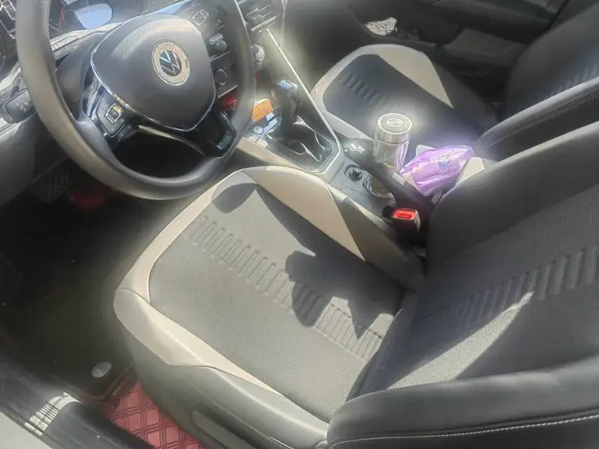 2021 VOLKSWAGEN POLO thumbnail 4