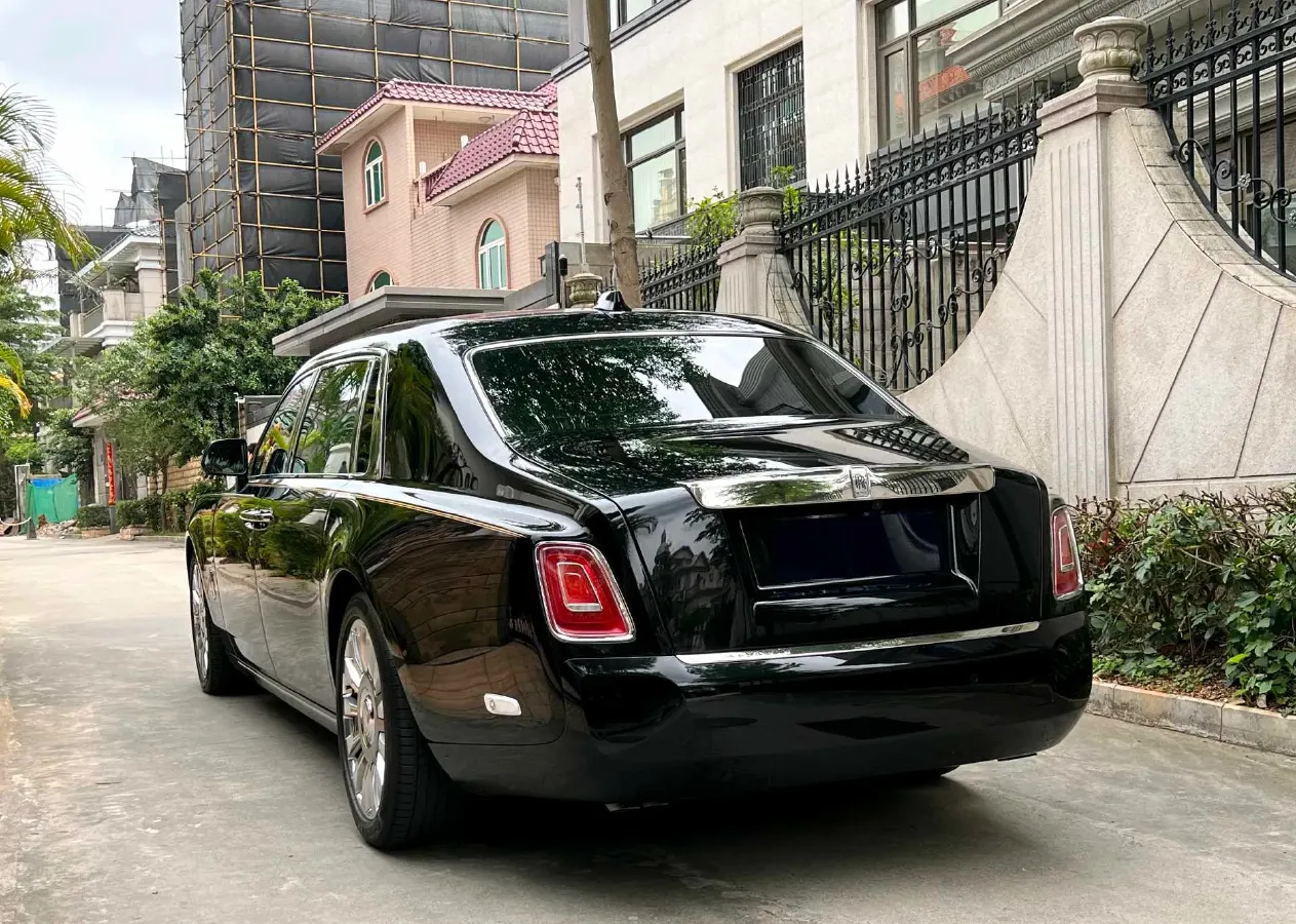 2018 Rolls-Royce Phantom 6.7T 571HP V12 8AT,autocango,china used car exporter,china ev exporter,chinese used car exporter,chinese used ev exporter