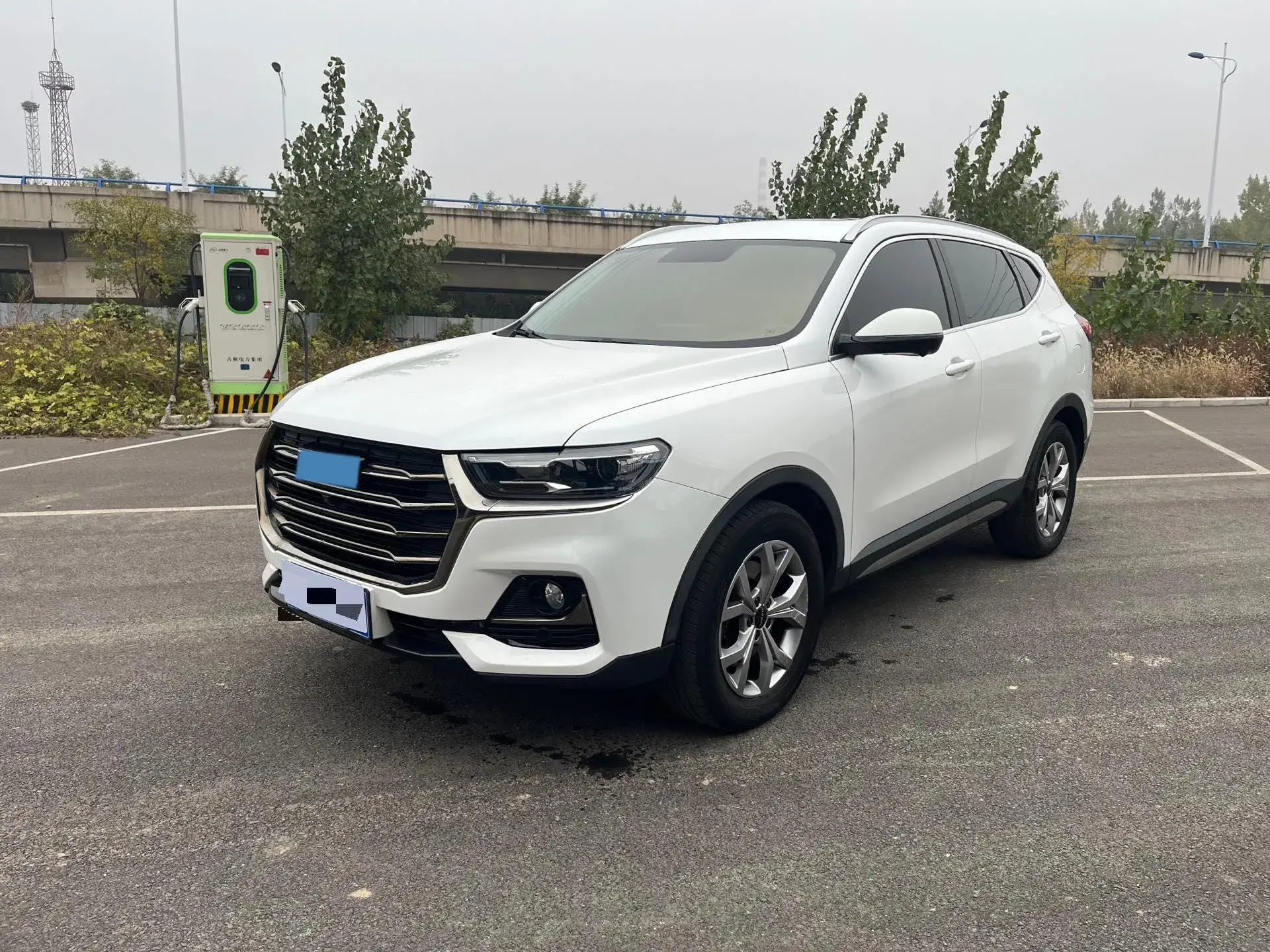 2021 HAVAL H6 view 1