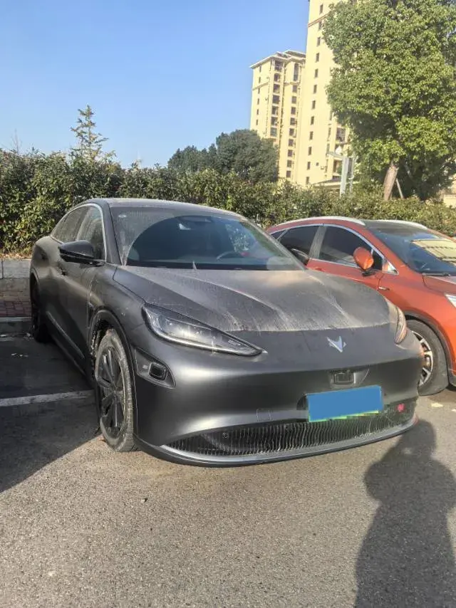 2022 ARCFOX ΑS thumbnail 2