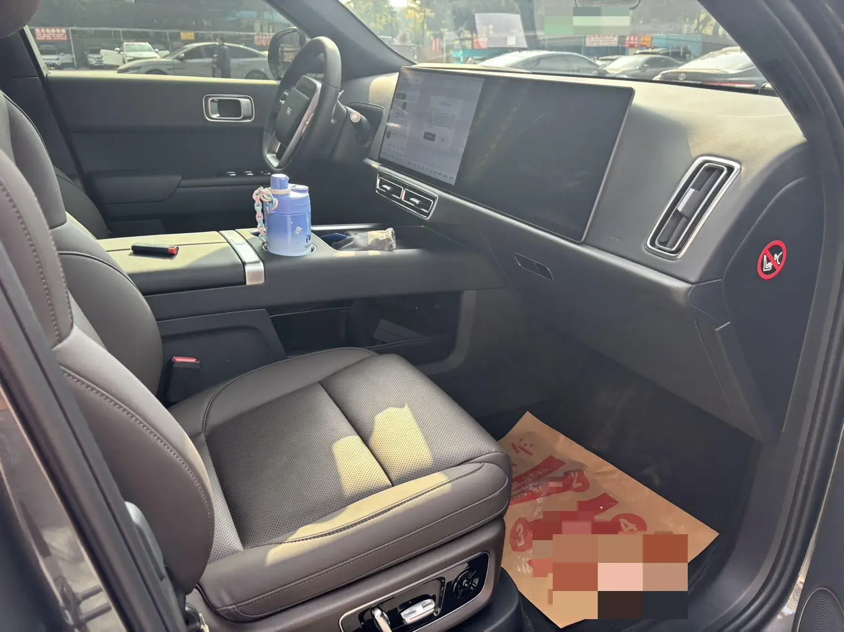 2022 LI L9 thumbnail 4