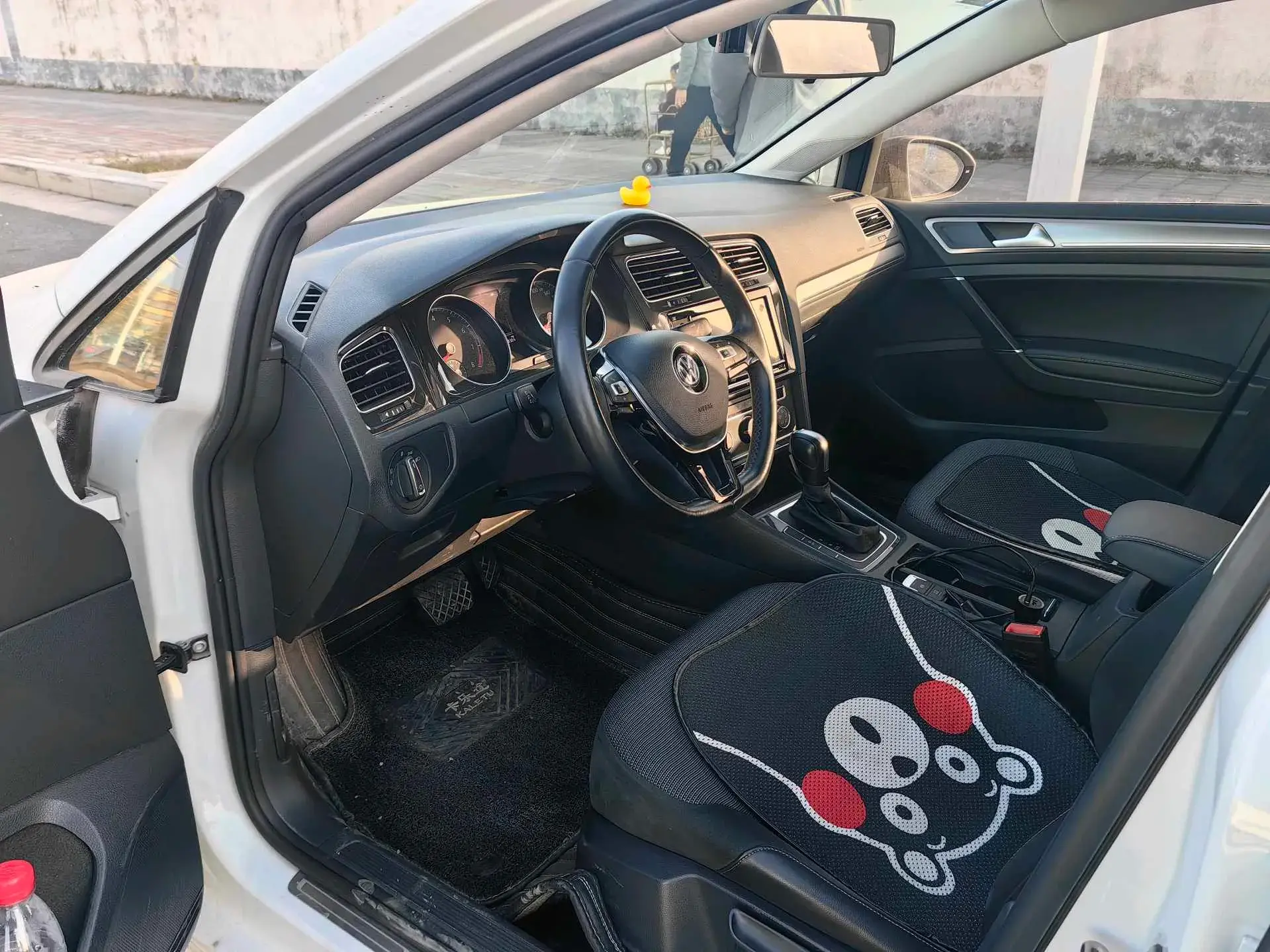 2019 VOLKSWAGEN GOLF thumbnail 4