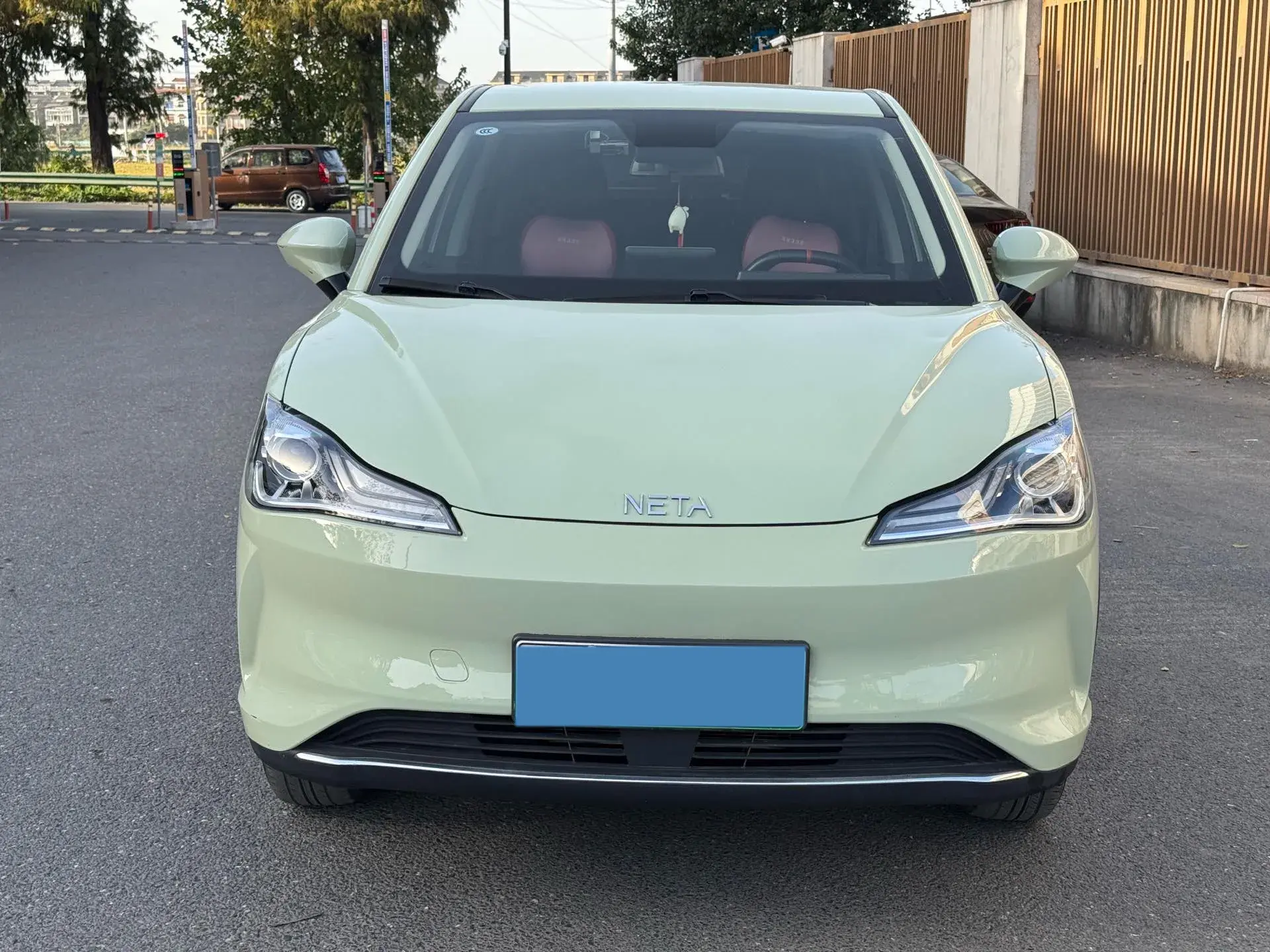 2022 NETA V thumbnail 2