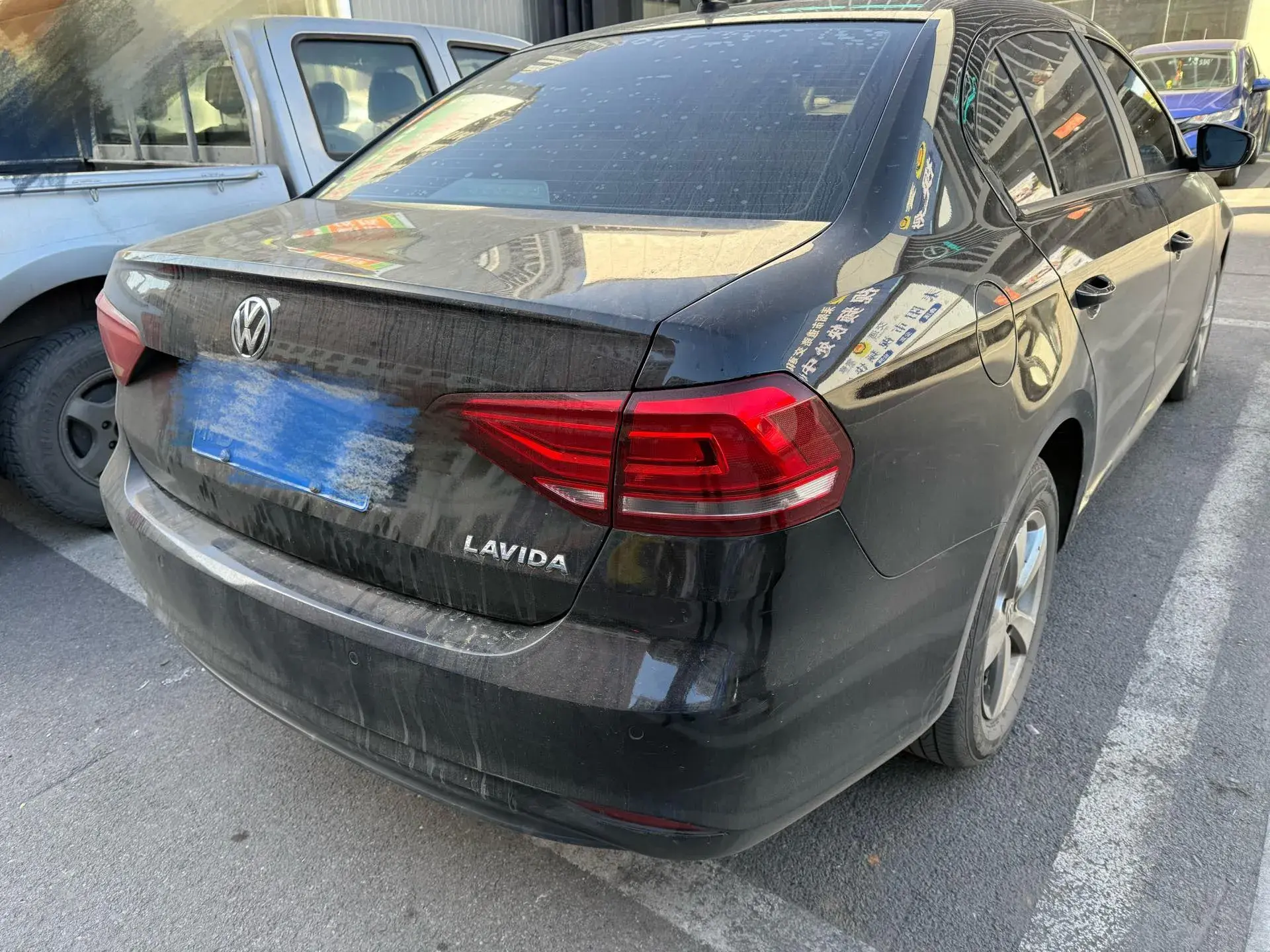 2019 VOLKSWAGEN LAVIDA thumbnail 2