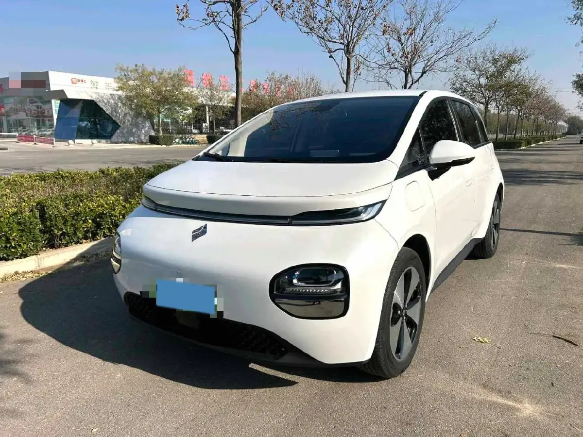 2023 BaoJun Cloud BEV 50.6KWH