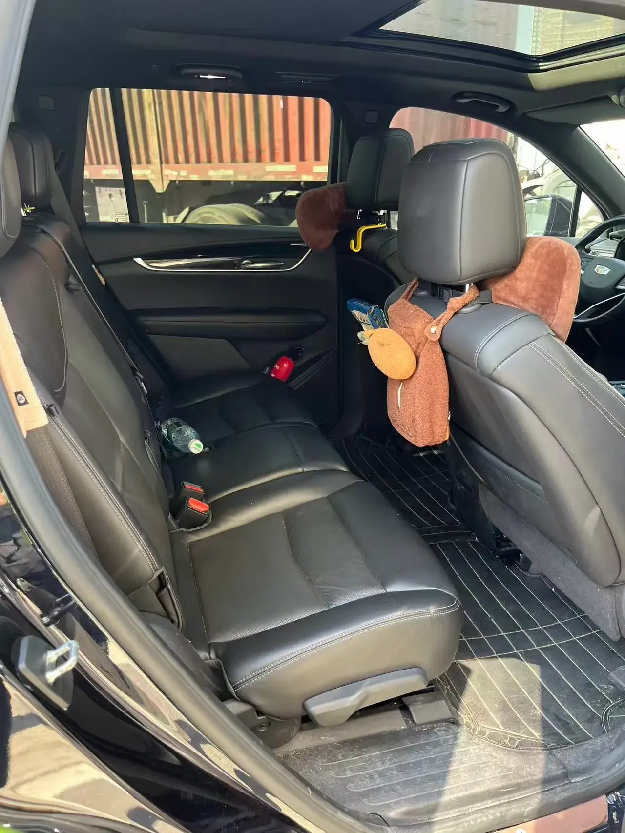 2021 CADILLAC XT6 thumbnail 4