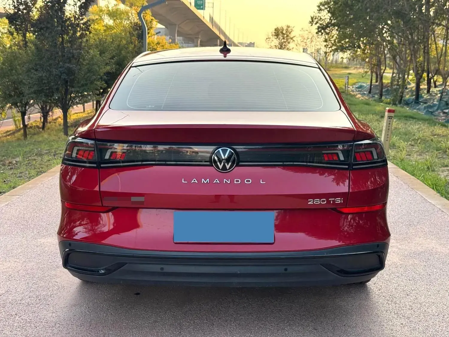 2022 VOLKSWAGEN LAMANDO thumbnail 4