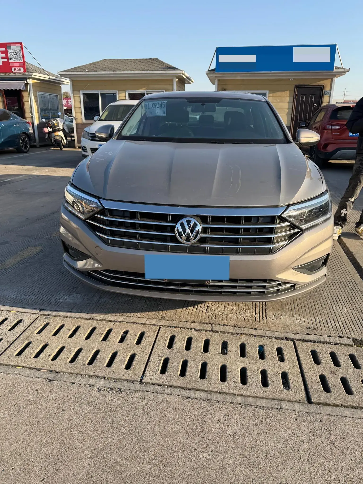 2020 VOLKSWAGEN SAGITAR thumbnail 2