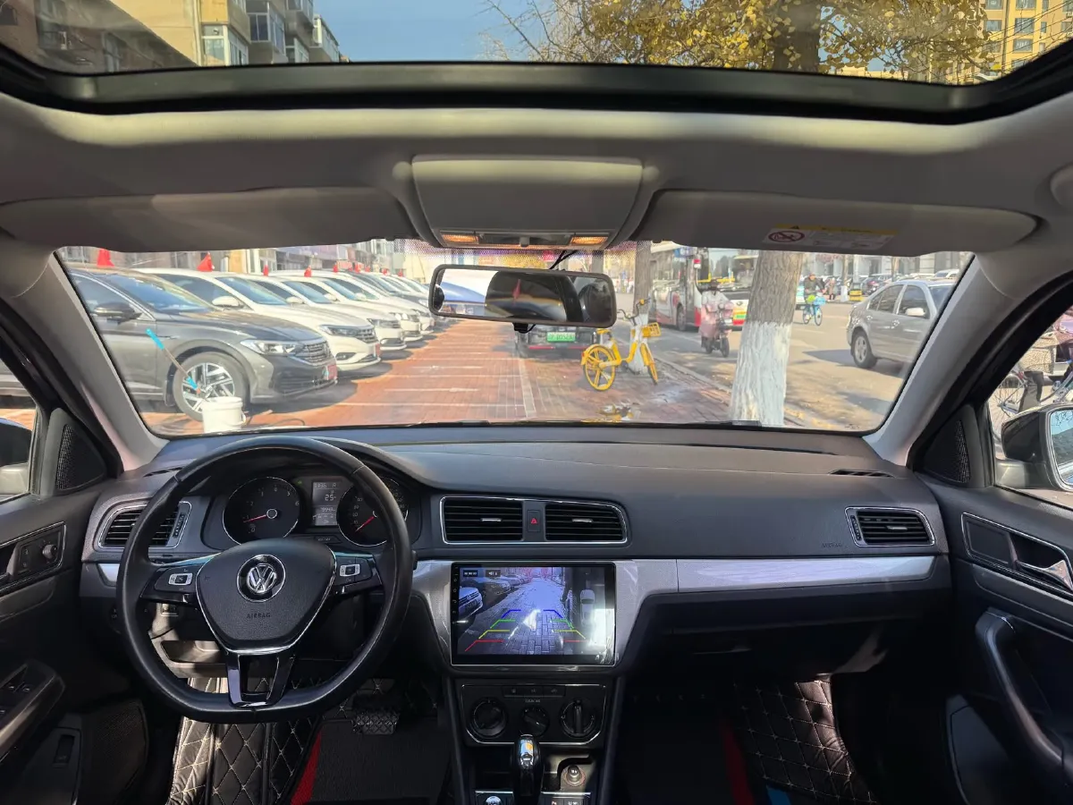 2017 Volkswagen Lavida 1.6L 110HP L4 6AT,autocango,china used car exporter,china ev exporter,chinese used car exporter,chinese used ev exporter