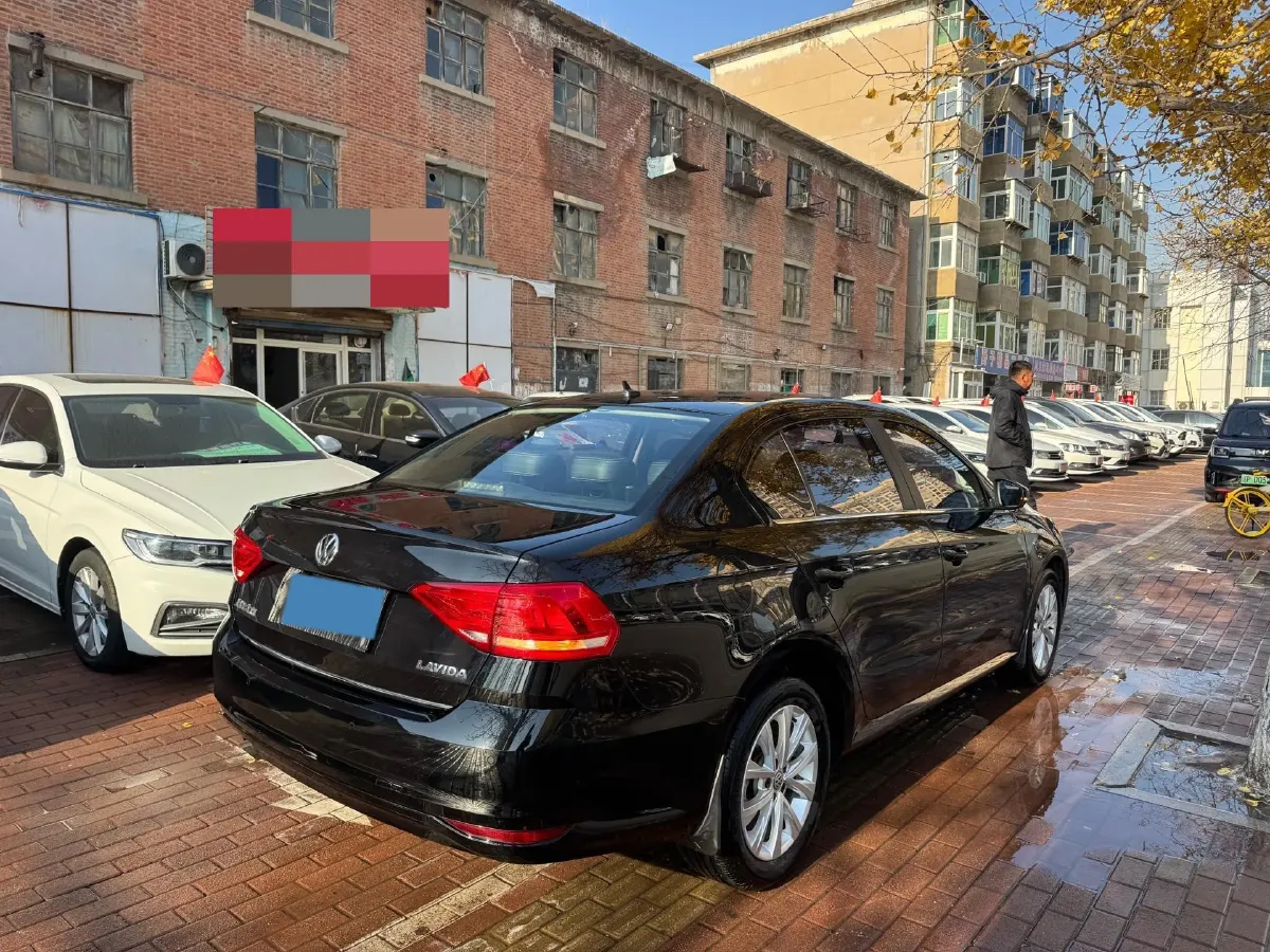 2017 Volkswagen Lavida 1.6L 110HP L4 6AT,autocango,china used car exporter,china ev exporter,chinese used car exporter,chinese used ev exporter