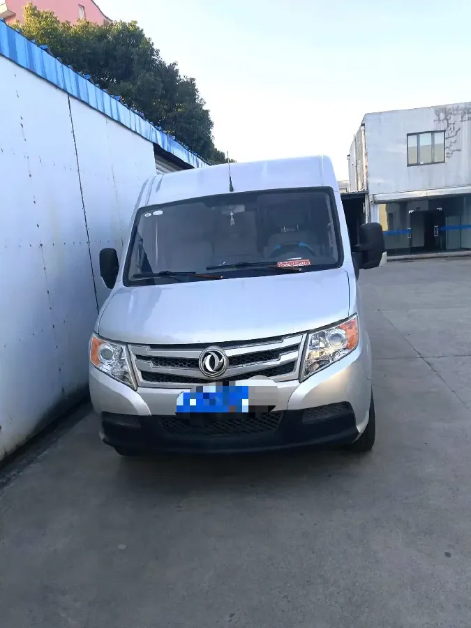 2019 DongFeng Forthing LingZhi 2.0L 147HP L4 6MT,autocango,china used car exporter,china ev exporter,chinese used car exporter,chinese used ev exporter