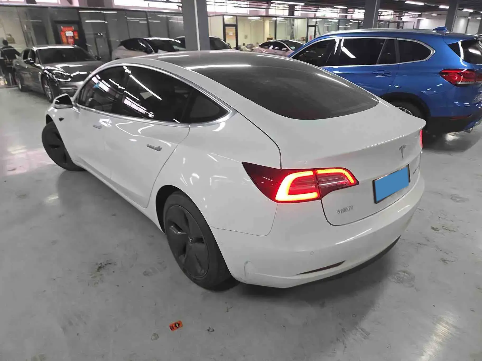 2020 TESLA MODEL thumbnail 3