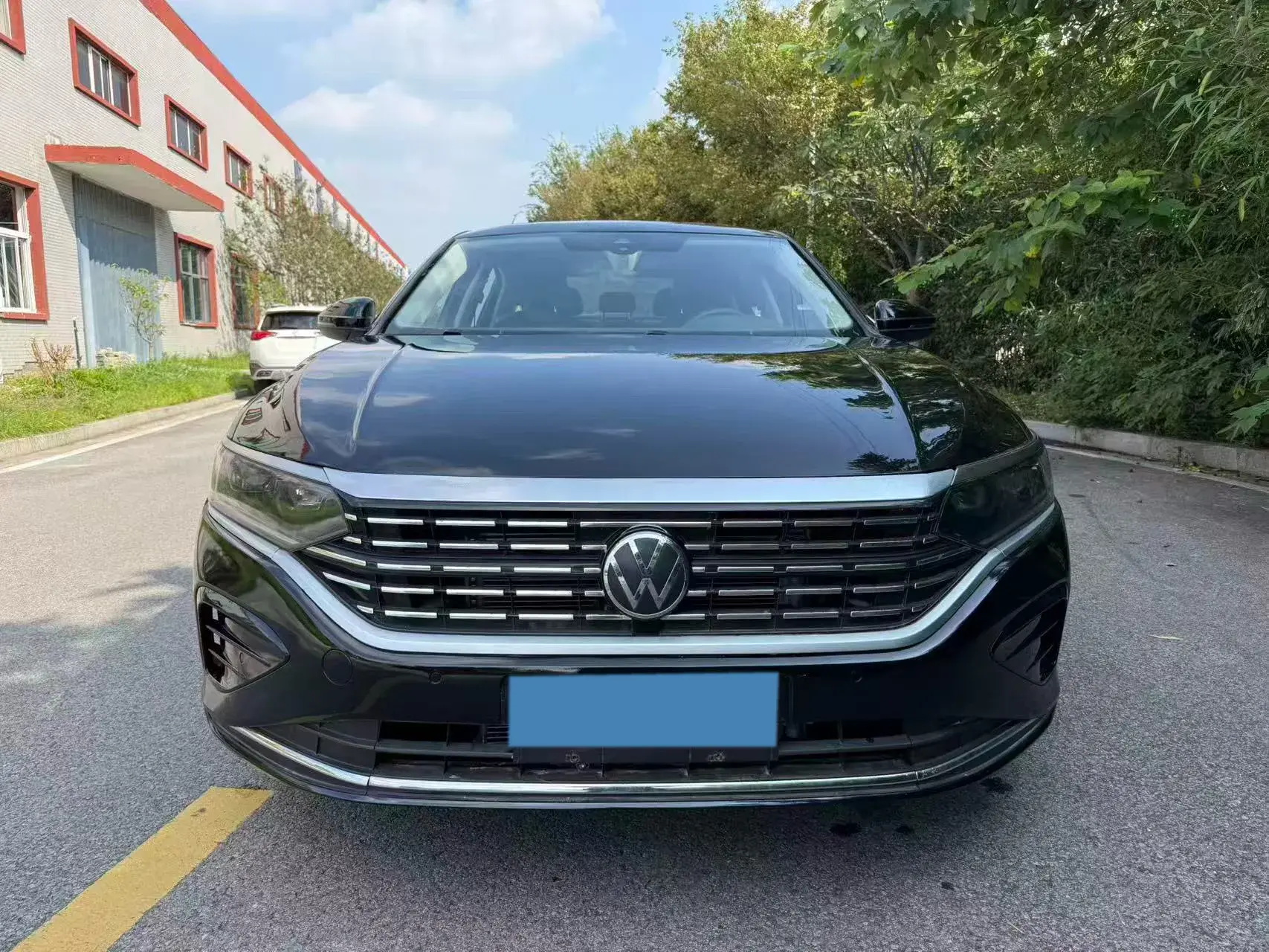 2021 VOLKSWAGEN PASSAT thumbnail 2