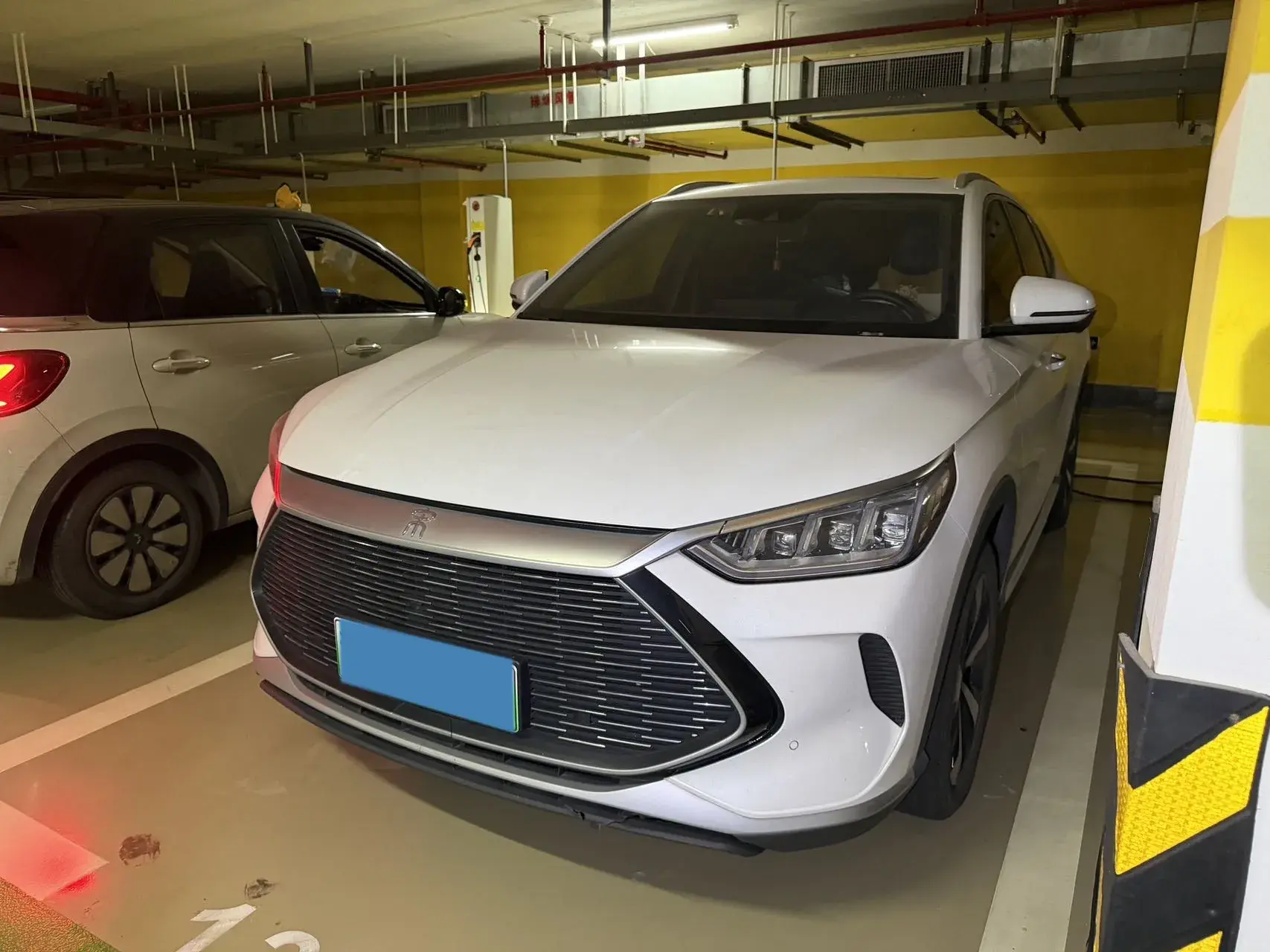 2021 BYD SONG view 1