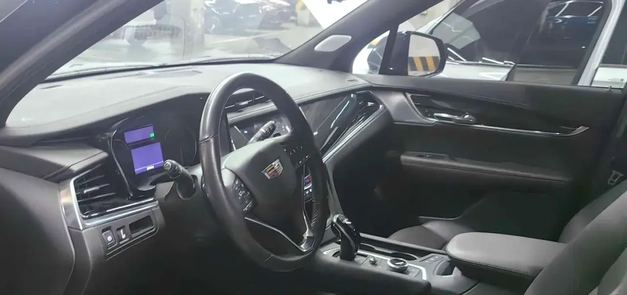 2022 CADILLAC XT6 thumbnail 4