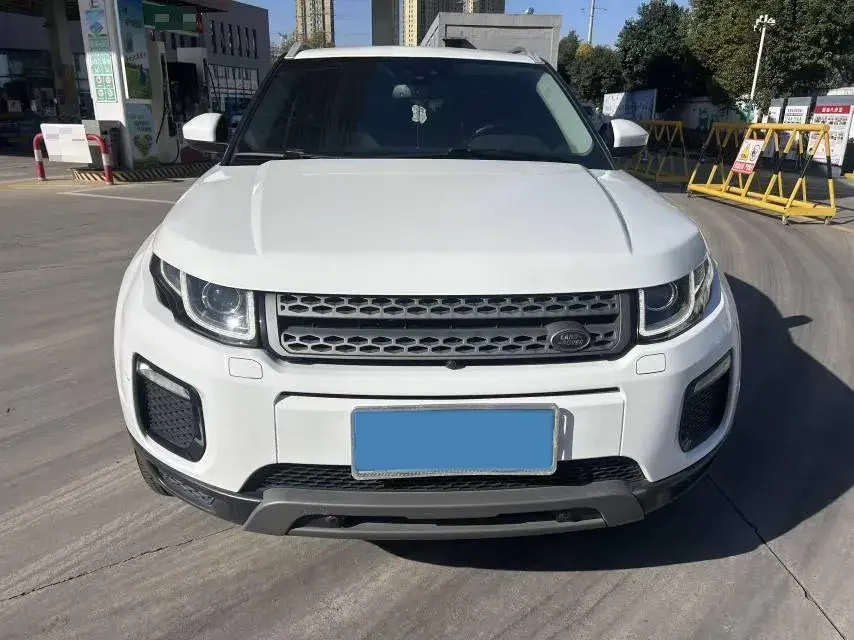 2018 LAND ROVER thumbnail 2