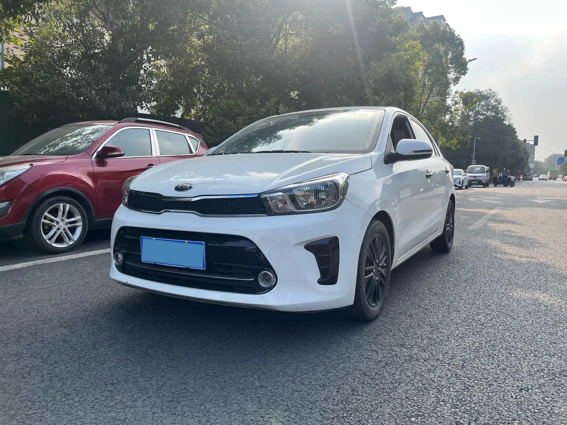 2017 KIA PEGAS view 1