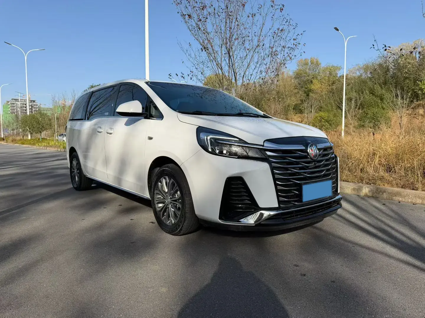 2023 BUICK GL8 thumbnail 3