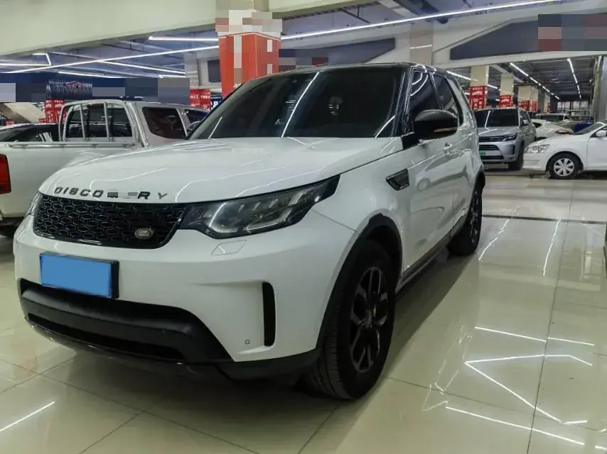 2019 LAND ROVER view 1