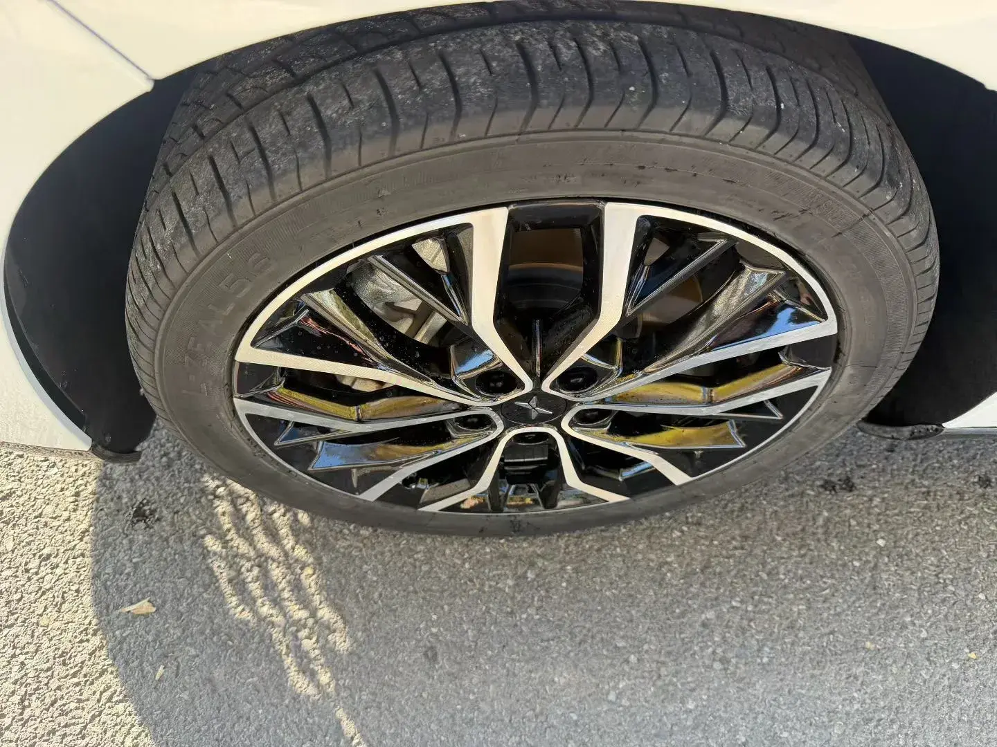 2021 XPENG P5 thumbnail 3