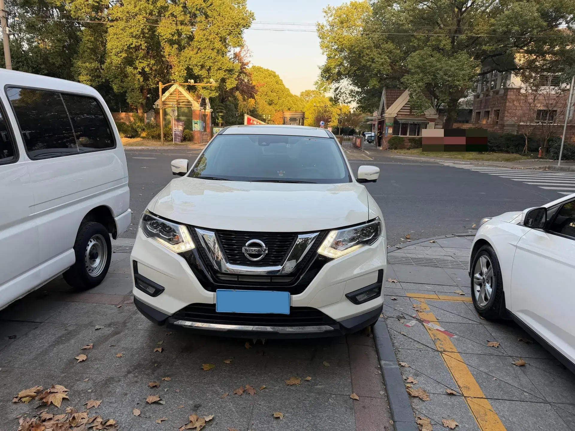 2023 NISSAN X-TRAIL thumbnail 2