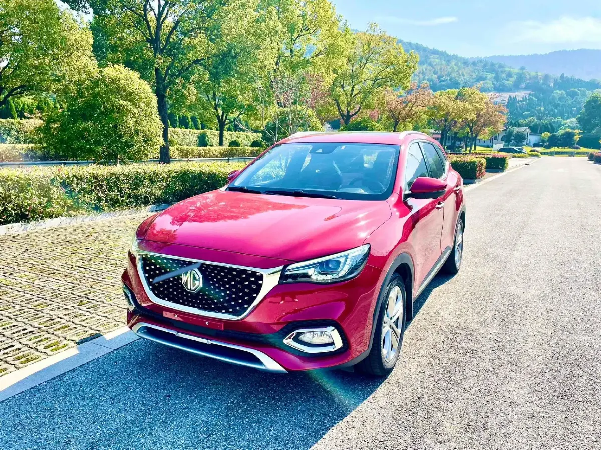 2018 MG HS 2.0T 231HP L4 6DCT