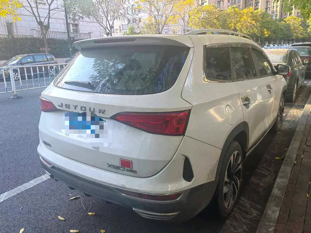 2019 JETOUR X90 thumbnail 3