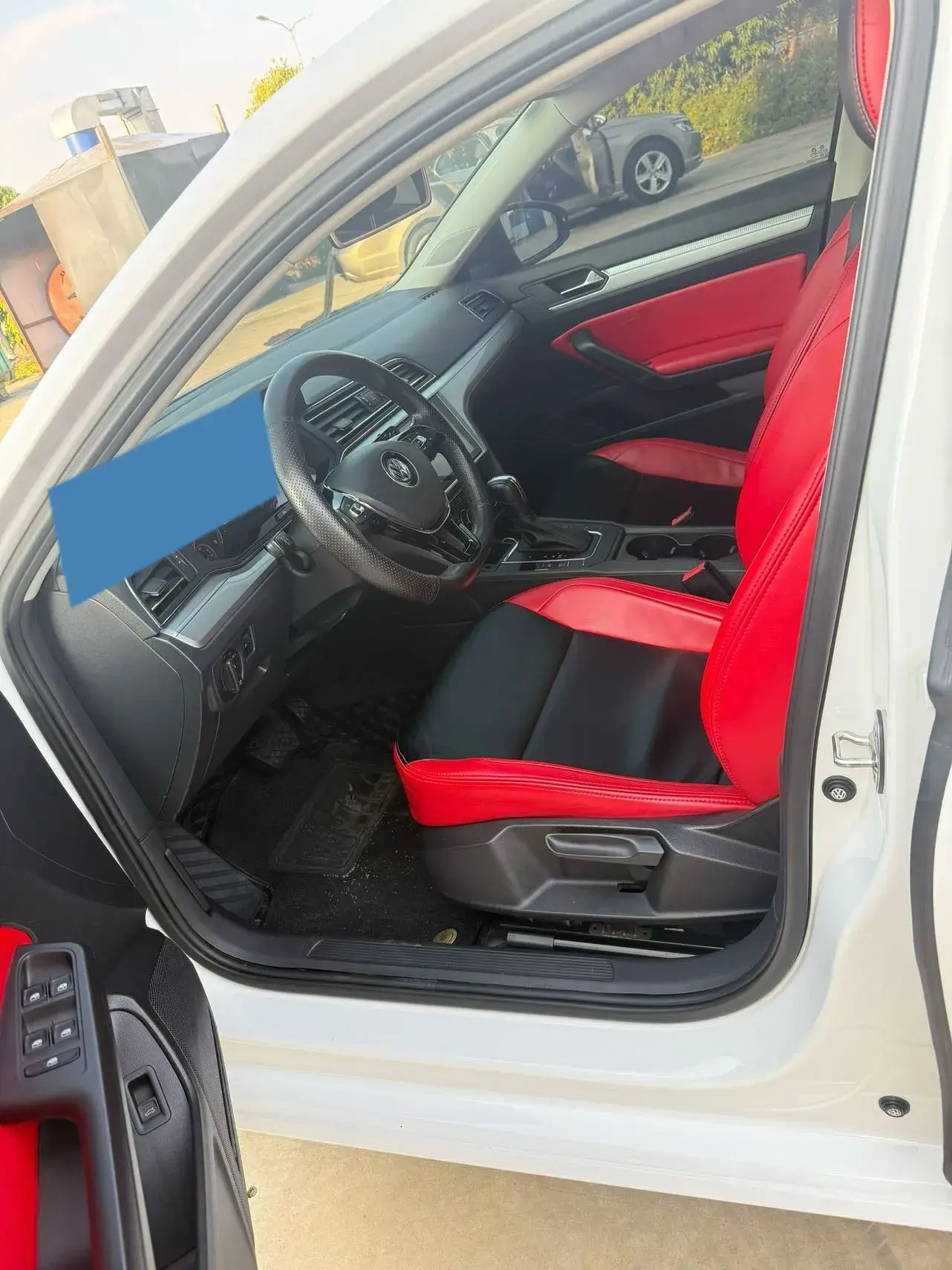 2019 VOLKSWAGEN LAMANDO thumbnail 4