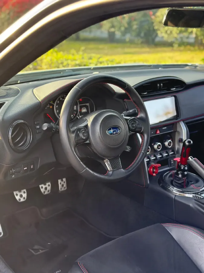 2019 Ford Focus 2.3T 280HP L4 6MT,autocango,china used car exporter,china ev exporter,chinese used car exporter,chinese used ev exporter