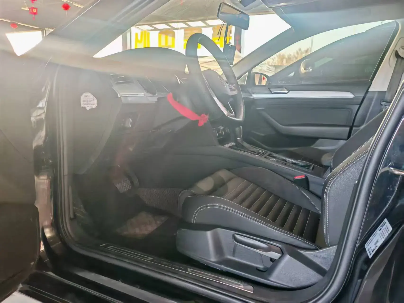 2020 VOLKSWAGEN MAGOTAN thumbnail 3