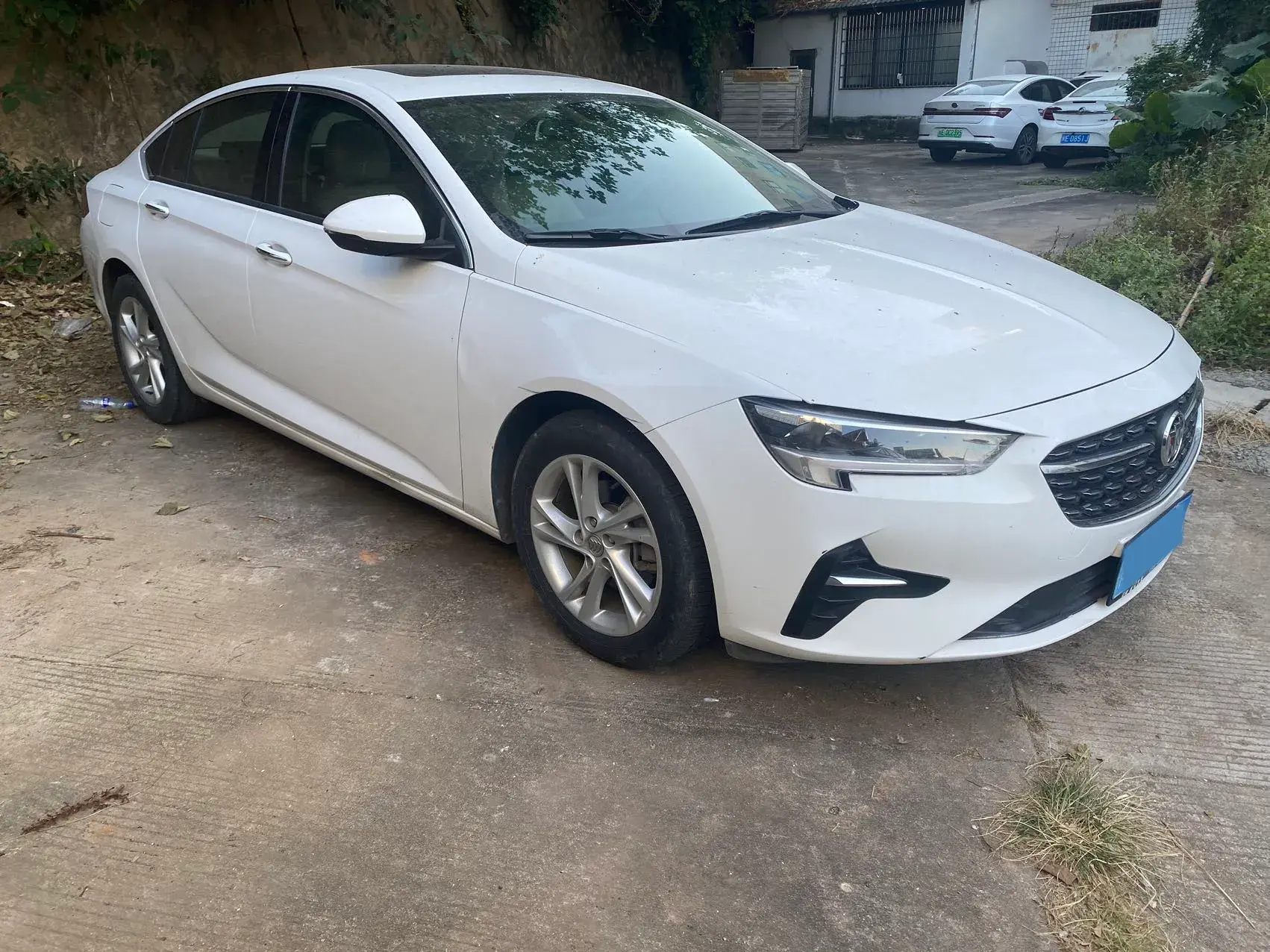 2020 BUICK REGAL thumbnail 2