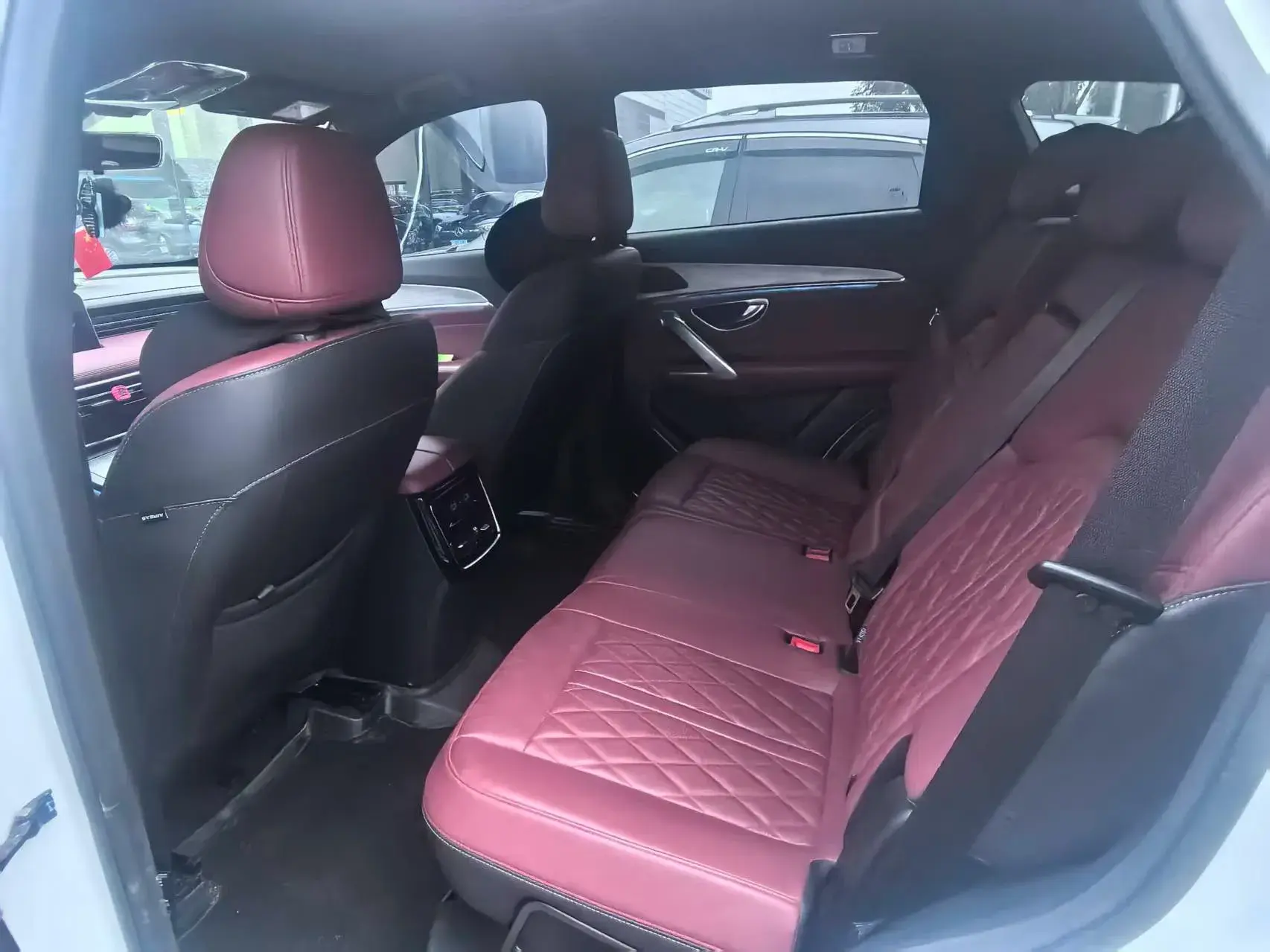 2024 JETOUR X70 thumbnail 4