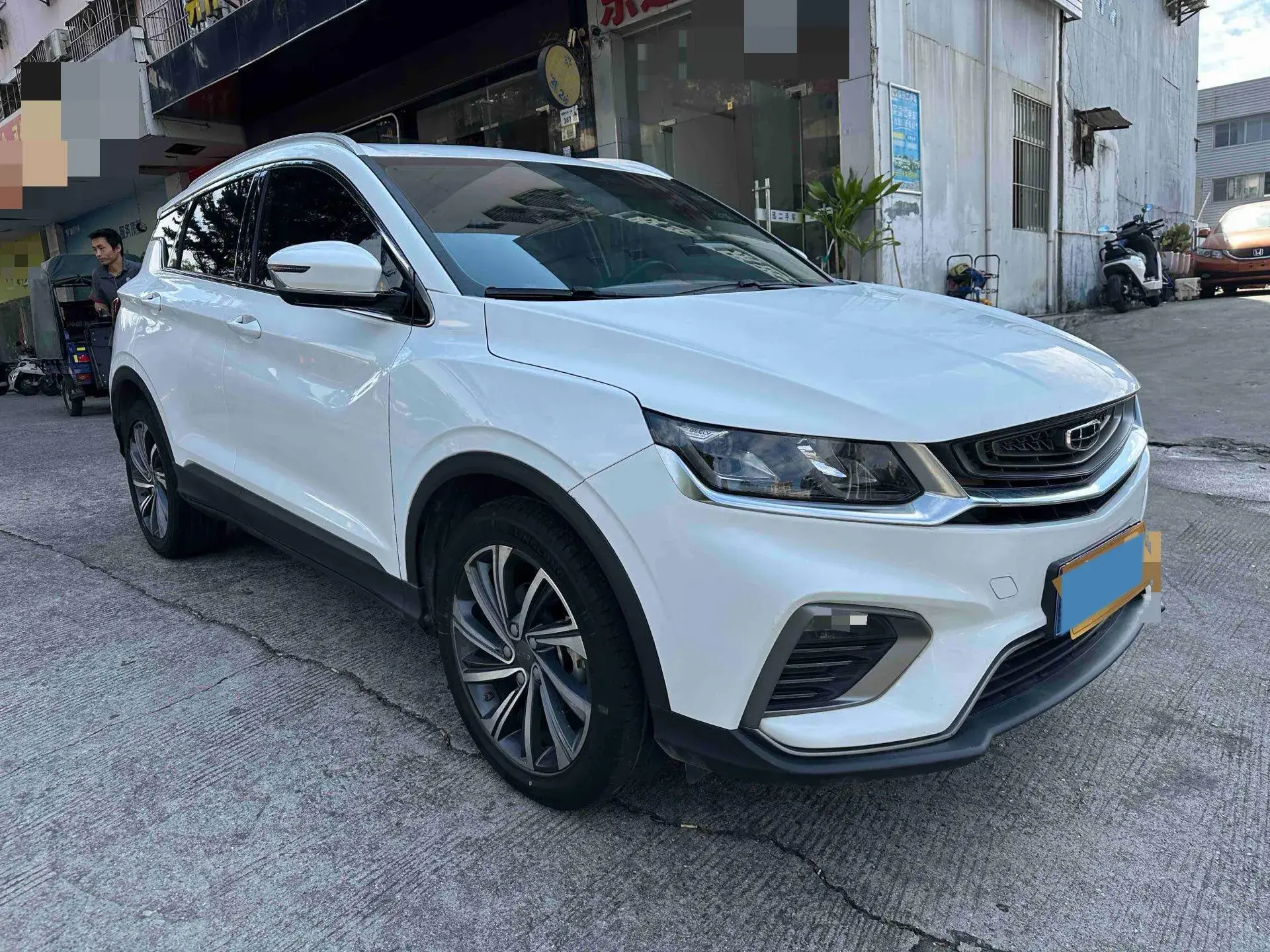 2019 GEELY COOLRAY thumbnail 3