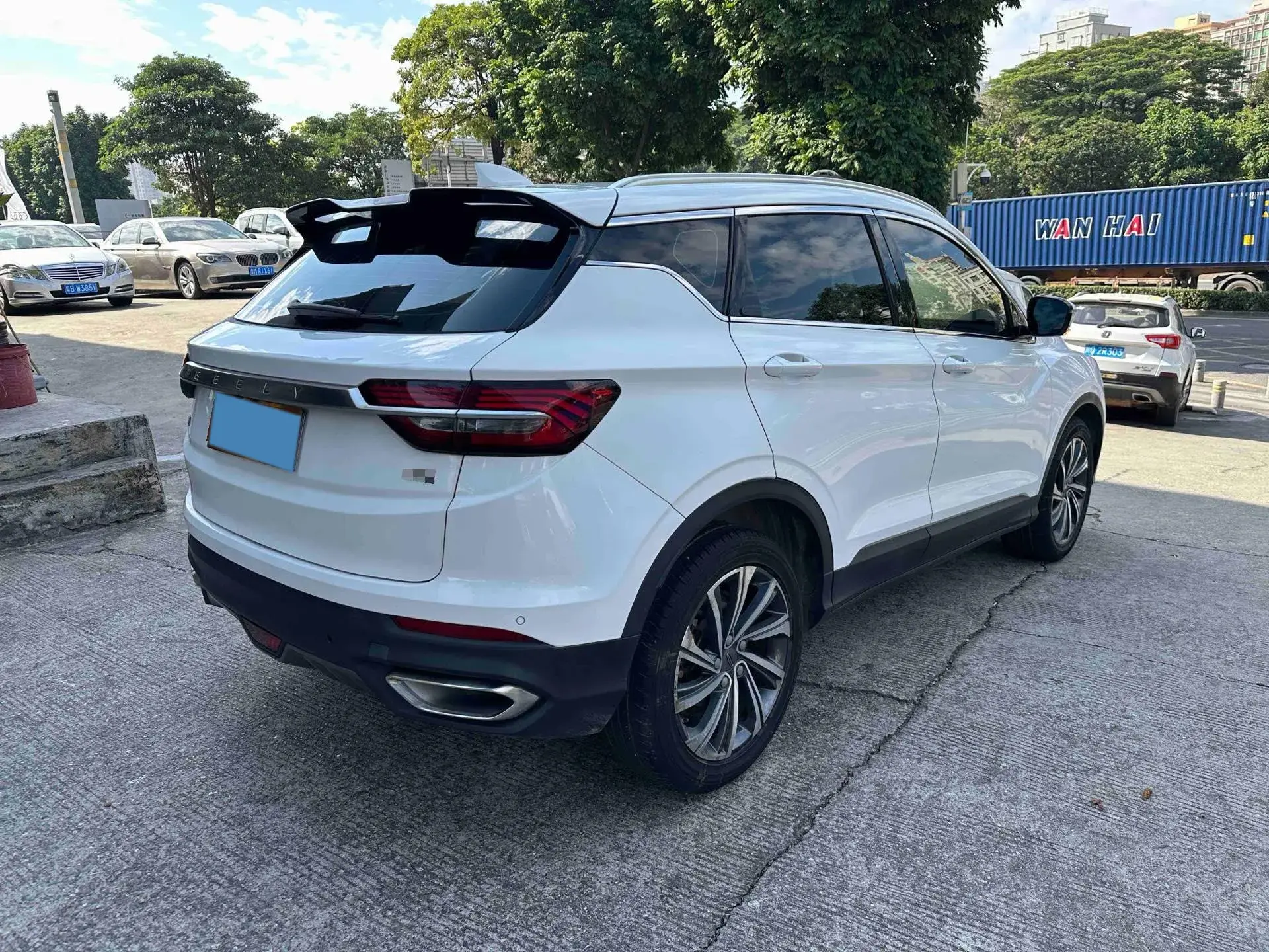 2019 GEELY COOLRAY thumbnail 4