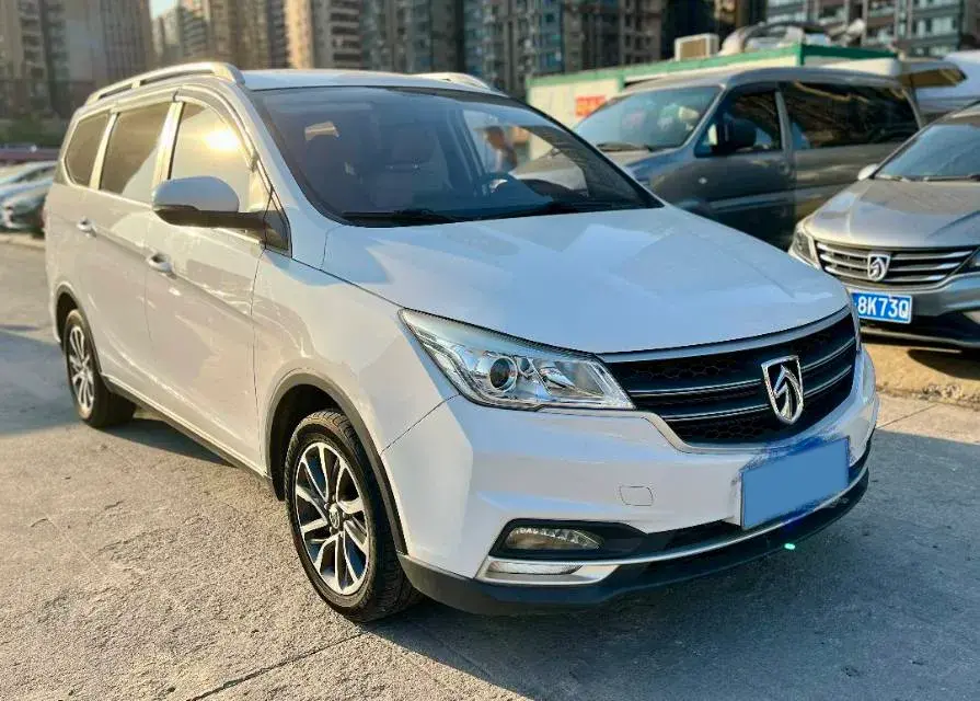 2019 BAOJUN 730 thumbnail 2