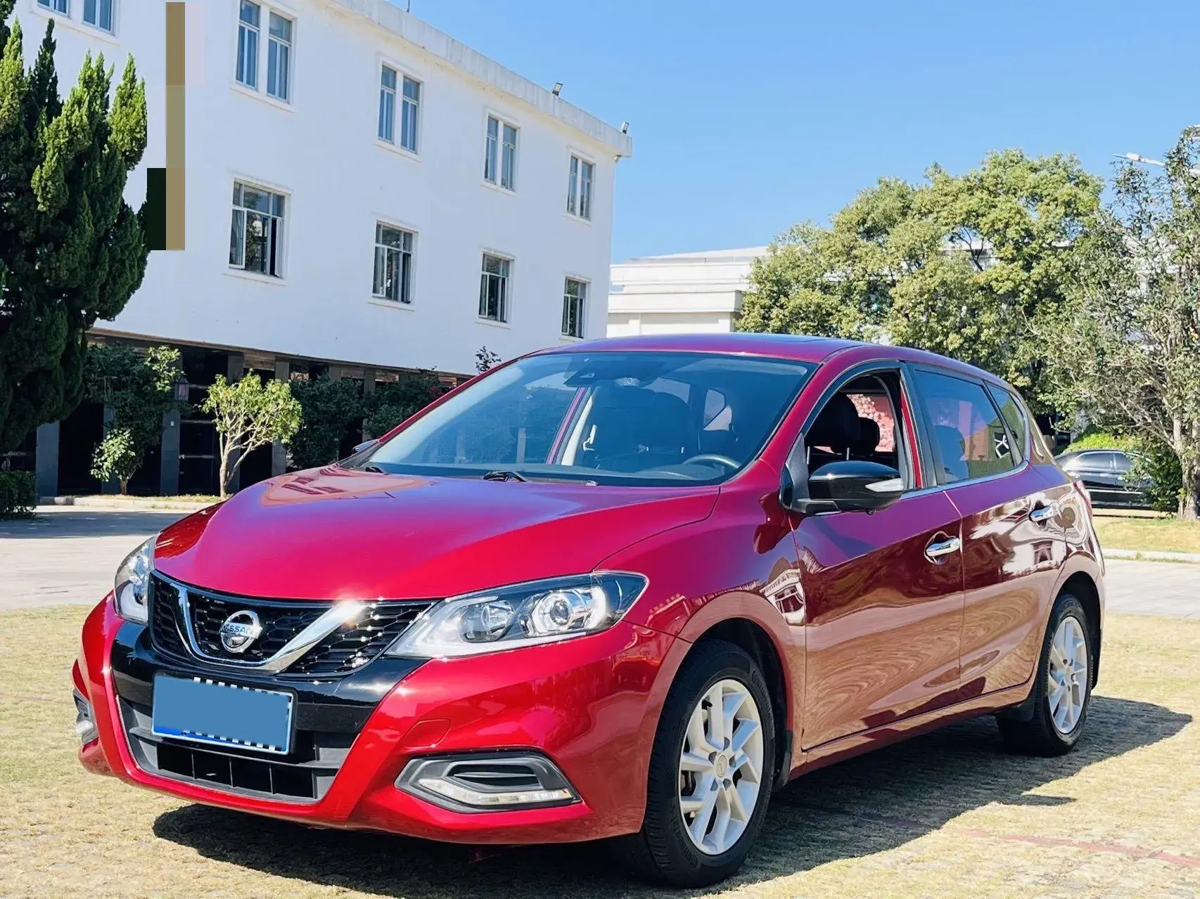 2021 NISSAN TIIDA view 1