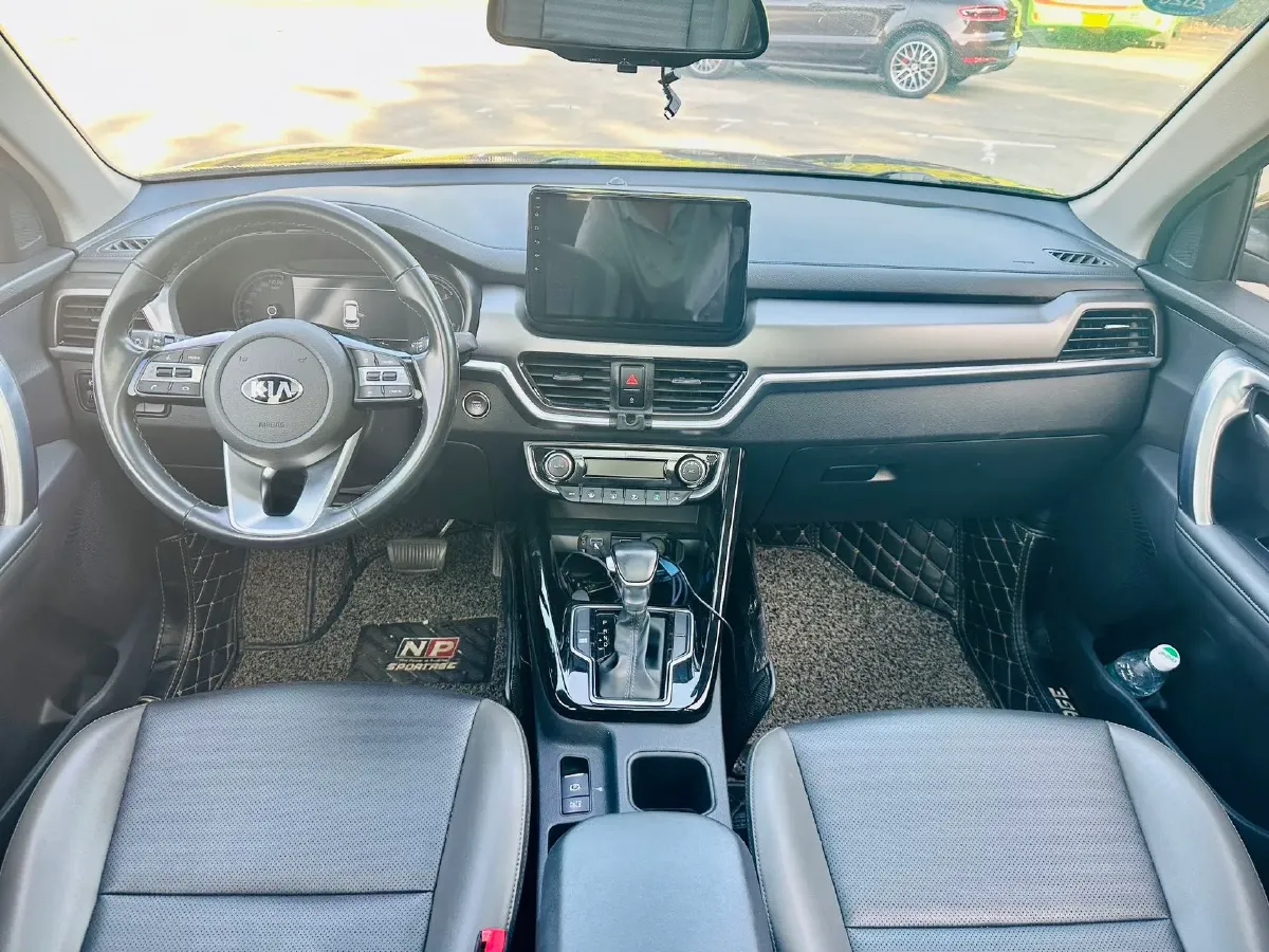 2018 Kia Sportage R 2.0L 160HP L4 6AT,autocango,china used car exporter,china ev exporter,chinese used car exporter,chinese used ev exporter